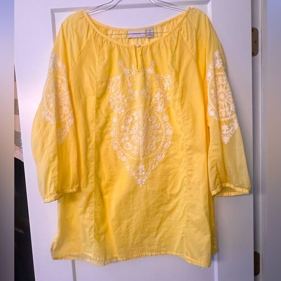 Chico’s Canary Yellow Embroidered Tunic Top - Picture 2 of 6